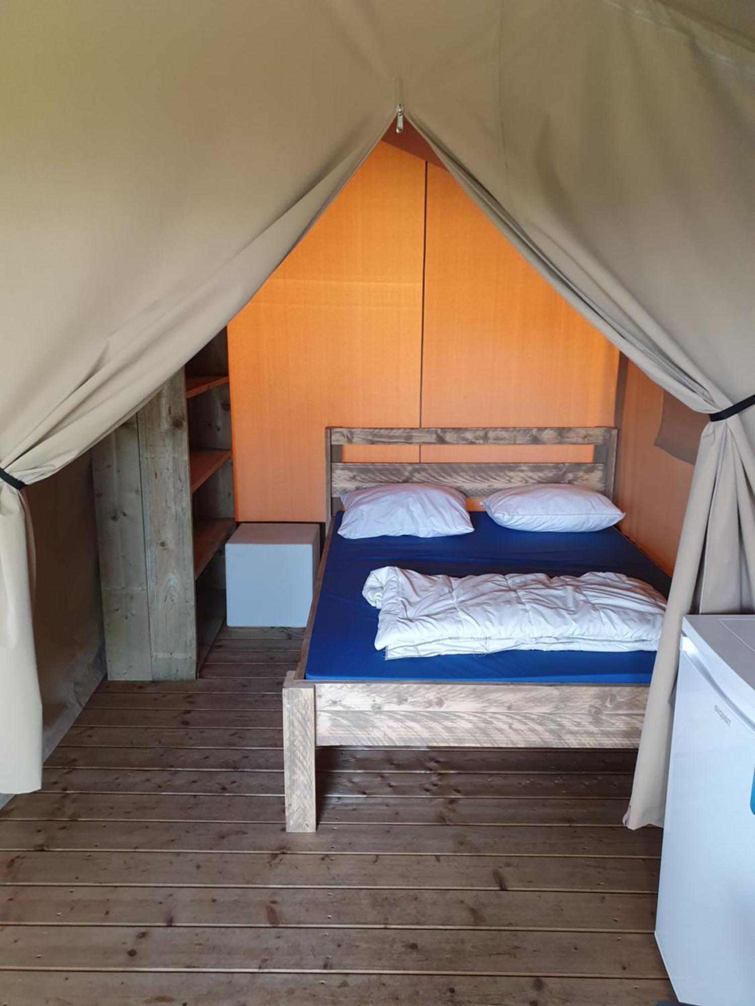 Luxury tent Camping La Roche *
