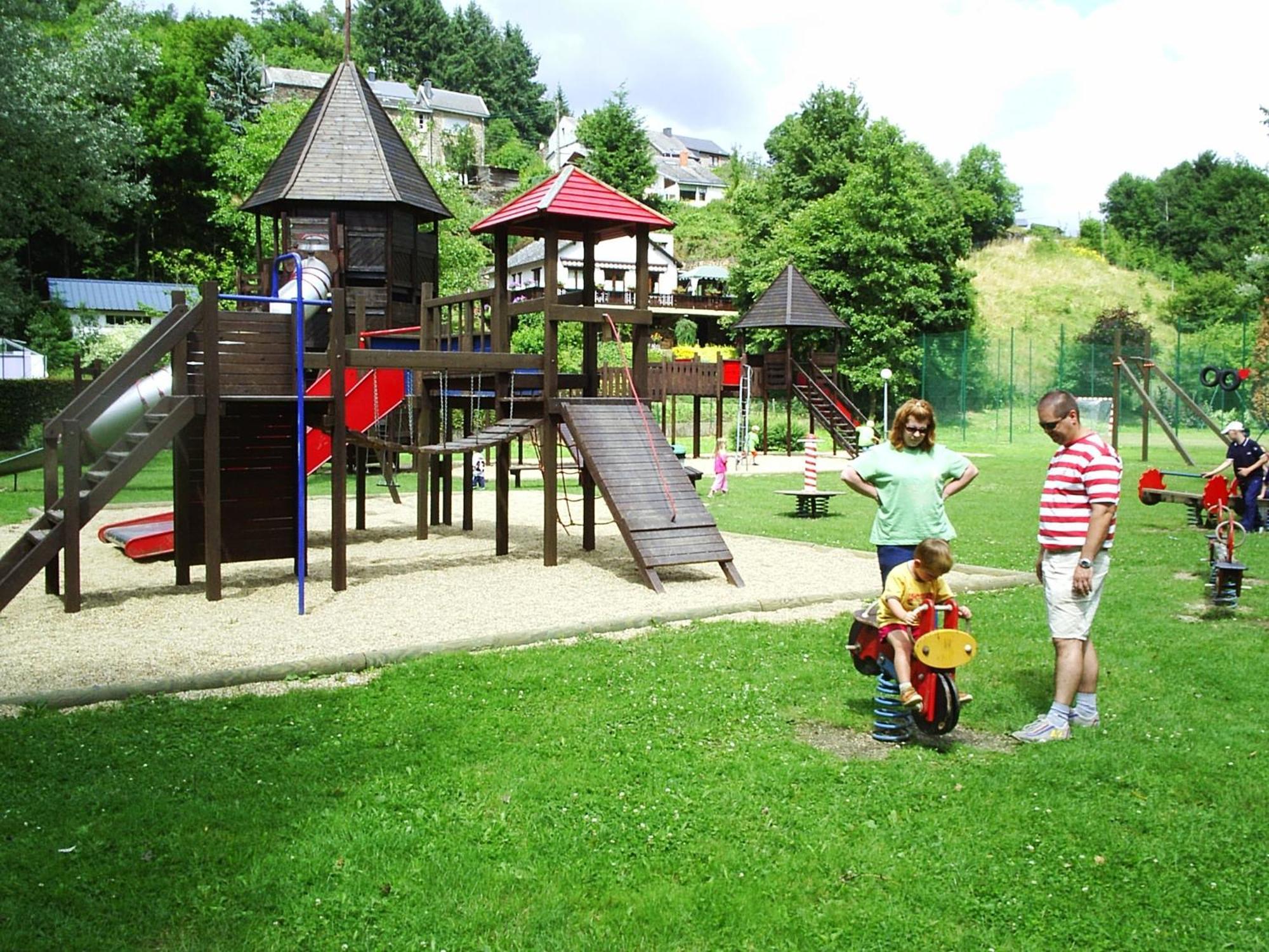Camping La Roche * La-Roche-en-Ardenne
